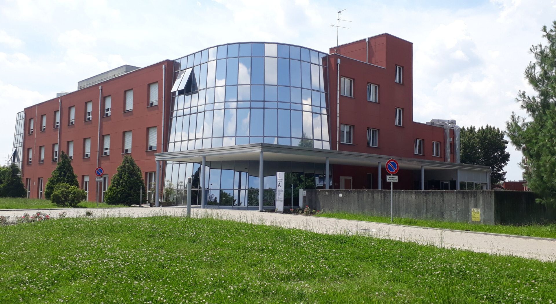 YARD REAAS advisor tecnico di Colliers Global Investors Italy SGR, per conto del Fondo Aesculapius, nell’acquisizione di 11 strutture clinico-ospedaliere