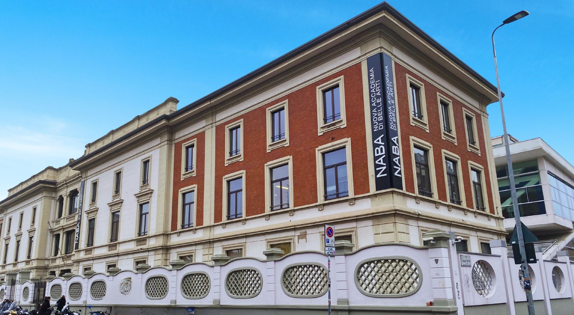 YARD REAAS advisor tecnico di Kervis SGR nell’acquisizione del campus NABA in zona Navigli a Milano